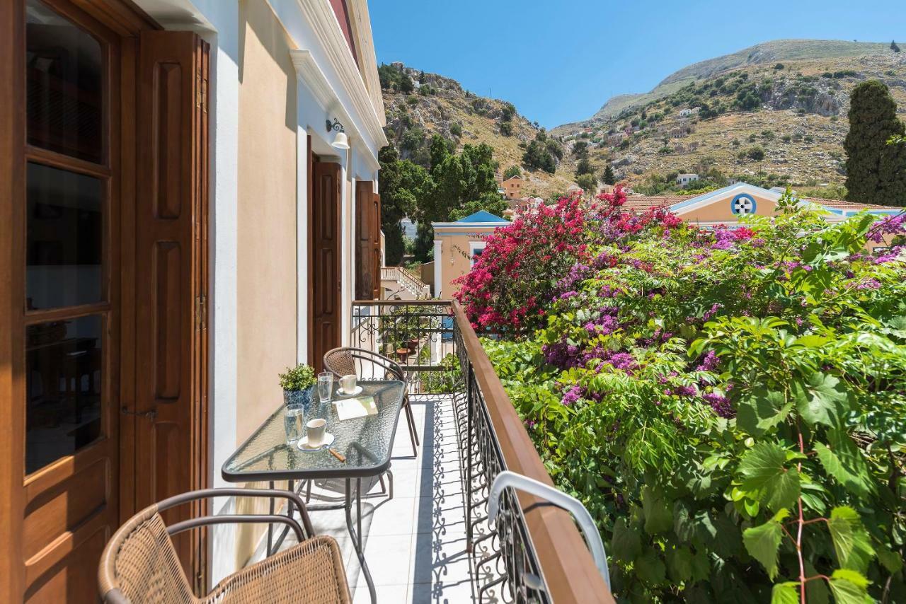 The Old Symi 아파트 외부 사진